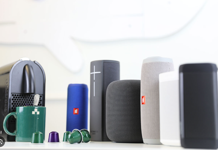 Bluetooth Speaker vs Wired Speaker: Choosing the Best Audio Solution for 2026
